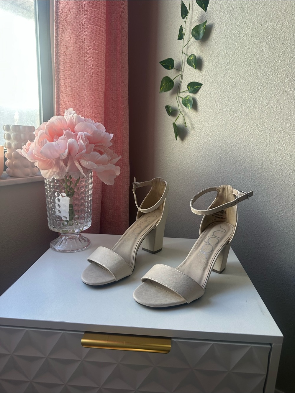 Classic Ankle-Strap Block Heels in Cream